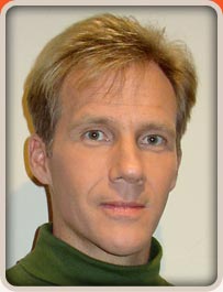 Photo of Andrew Moore - Tenor